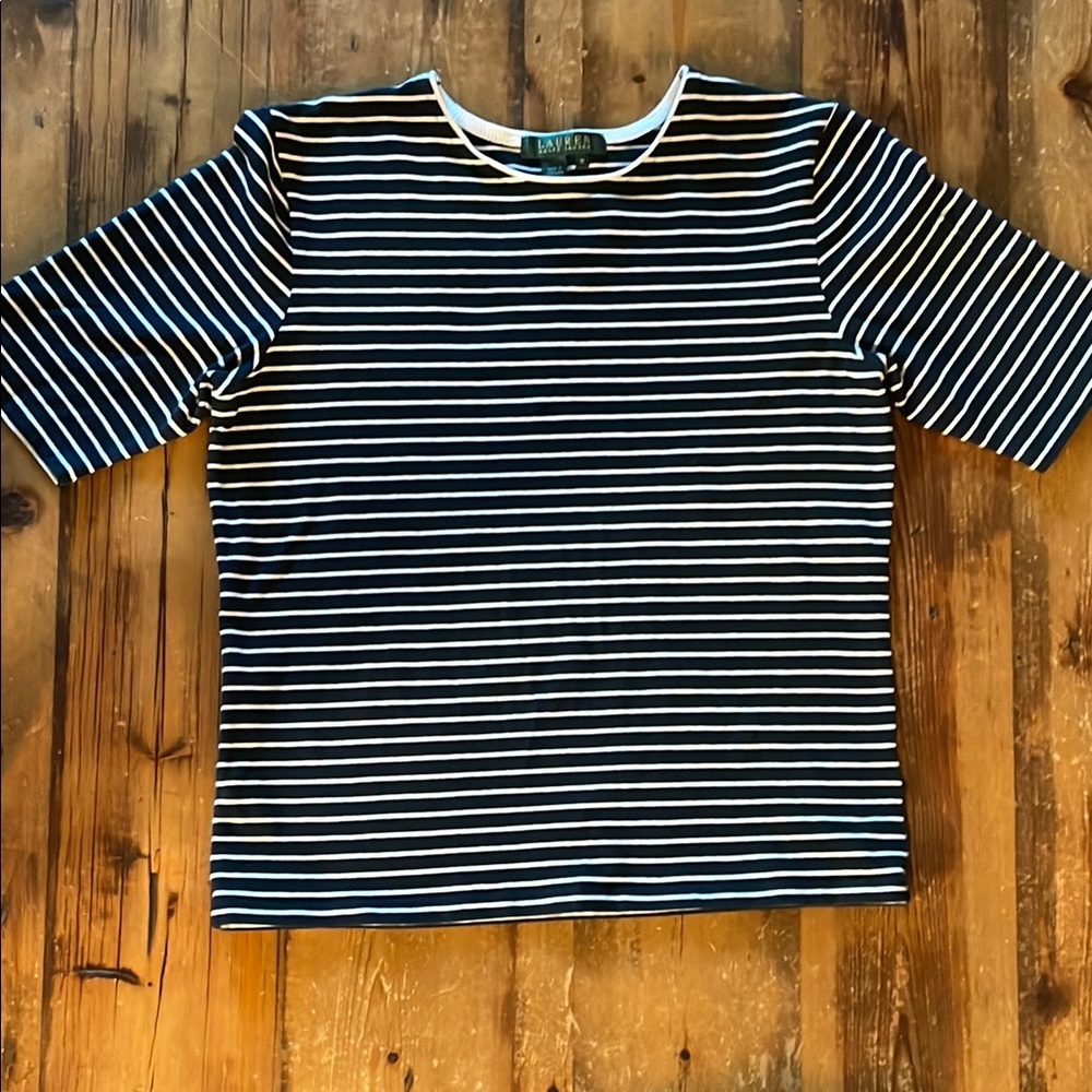 Ralph Lauren Navy and White Striped Tee Size Medium